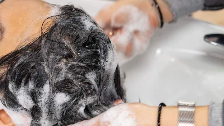 Un soin profond pour le cuir chevelu et l'esprit